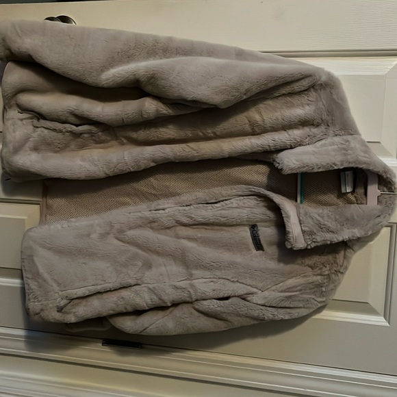 Womens Columbia Faux Fur Jacket XL - Picture 1 of 4